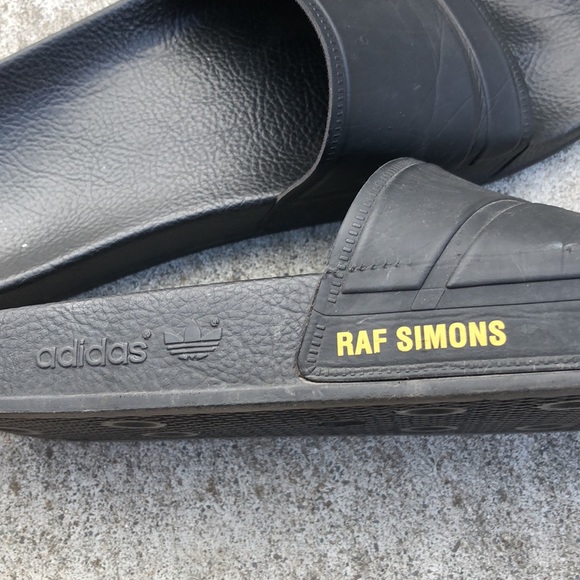 RAF Simons Adidas Slippers - Picture 5 of 8
